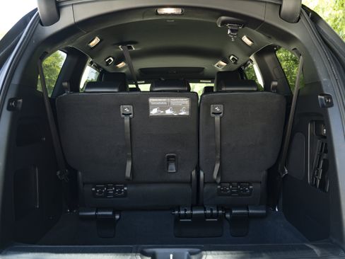 Used 2025 Honda Odyssey Sport-L image 40