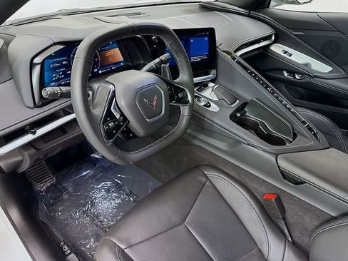 Used 2024 Chevrolet Corvette Stingray Coupe w/ Battery Protection Package image 11