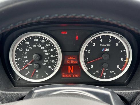 Used 2013 BMW M3 Convertible image 28