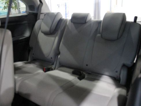 Certified 2024 Honda Odyssey Elite image 16