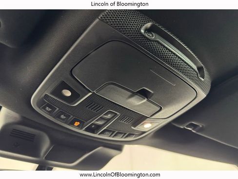 Certified 2022 Lincoln Navigator Reserve AWD/4WD image 43