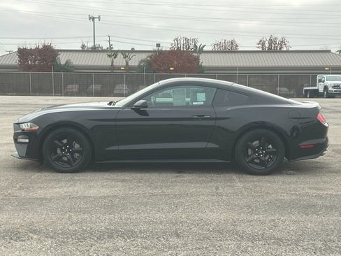 Certified 2018 Ford Mustang Coupe image 7