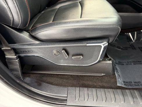 Used 2021 Ford F150 Lariat image 21