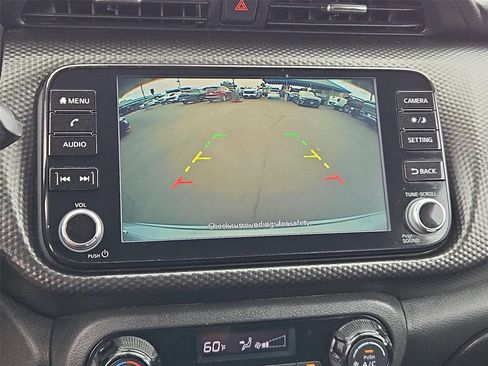 Used 2021 Nissan Kicks SV FWD image 7