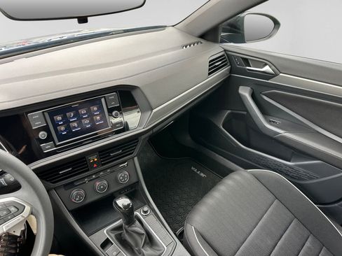 Used 2023 Volkswagen Jetta Sport FWD image 29
