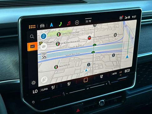 New 2025 Volkswagen ID. Buzz Pro S image 18