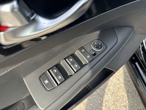 Used 2023 Kia Forte GT-Line image 23