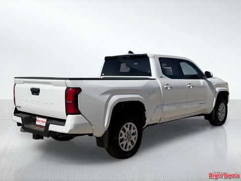 New 2026 Toyota Tacoma SR5 AWD/4WD image 7