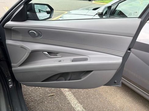 Certified 2026 Hyundai Elantra Sport FWD image 10