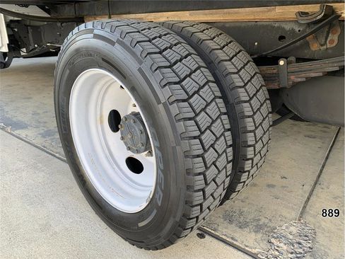 Used 2020 Ford F550 2WD Regular Cab Super Duty image 22