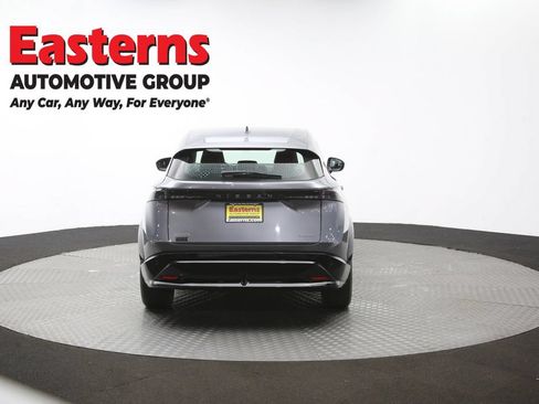 Used 2023 Nissan Ariya FWD image 37