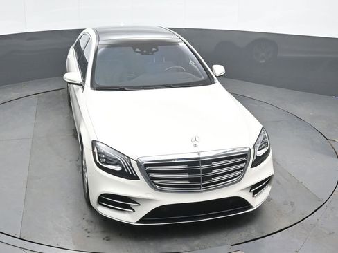 Used 2019 Mercedes-Benz S 560 4MATIC Sedan image 36