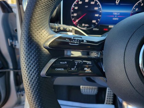 Used 2023 Mercedes-Benz GLC 300 image 23