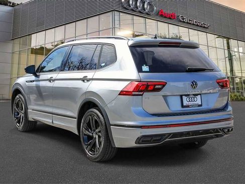 Used 2023 Volkswagen Tiguan SE R-Line image 2