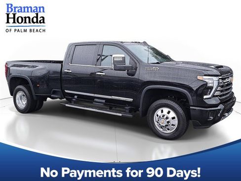 Used 2024 Chevrolet Silverado 3500 High Country w/ Technology Package image 1