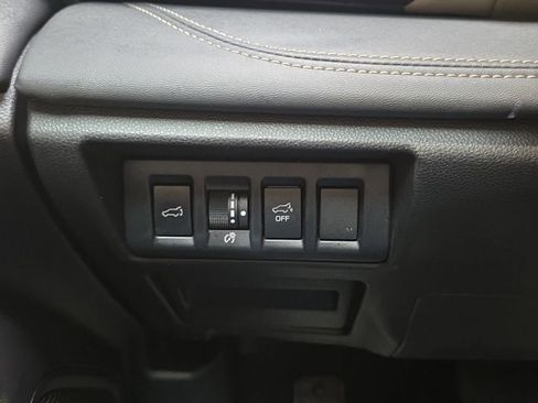 Used 2023 Subaru Outback Limited AWD/4WD image 26