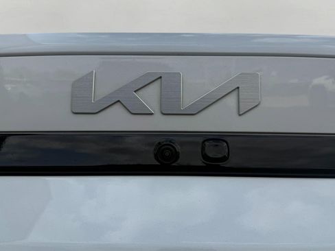 Certified 2025 Kia K4 FWD image 11