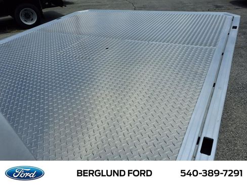 New 2024 Ford F350 XL w/ XL Chrome Package image 10