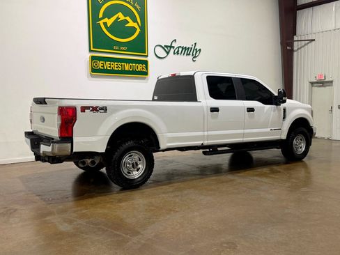 Used 2019 Ford F350 XL w/ Power Equipment Group AWD/4WD image 3