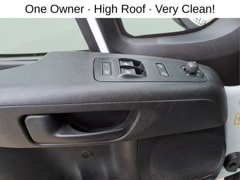 Used 2024 RAM ProMaster 2500 w/ Convenience Group FWD image 13