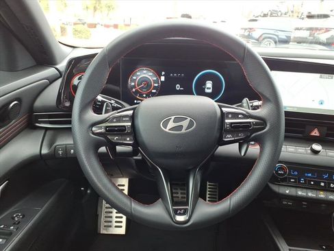 Certified 2025 Hyundai Elantra N Line image 17