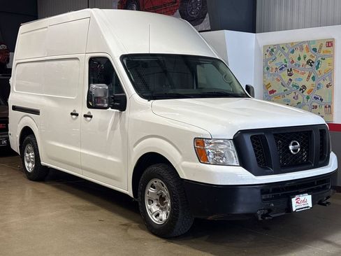 Used 2020 Nissan NV 2500 SV RWD image 21