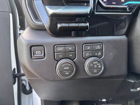 New 2026 Chevrolet Silverado 2500 LTZ w/ LTZ Premium Package AWD/4WD image 19