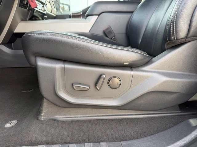 Used 2022 Ford F350 Lariat w/ Lariat Value Package AWD/4WD image 10