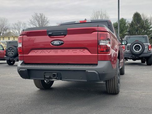 New 2026 Ford Maverick Lariat w/ Black Appearance Package AWD/4WD image 3
