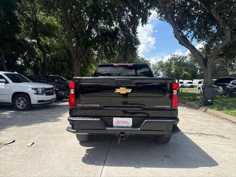 Used 2022 Chevrolet Silverado 1500 Custom RWD image 8