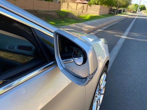 Used 2018 Cadillac XTS Luxury FWD image 16