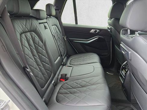 Used 2023 BMW X5 sDrive40i w/ M Sport Package RWD image 22