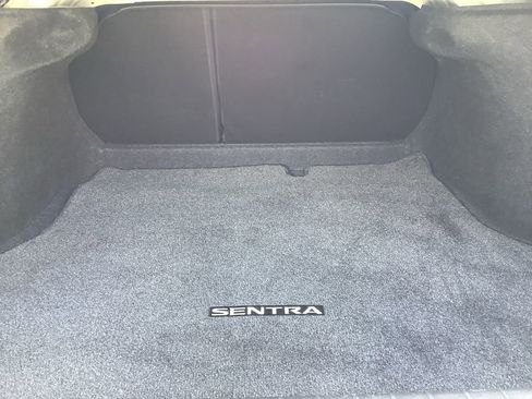 Used 2024 Nissan Sentra SR w/ SR Premium Package FWD image 14