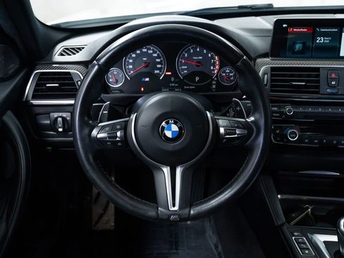 Used 2018 BMW M3 image 12