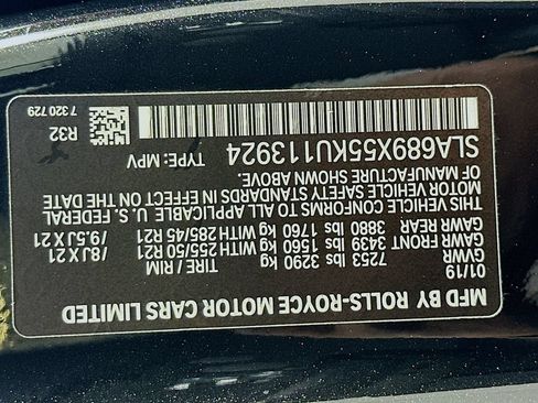 Used 2019 Rolls-Royce Cullinan AWD/4WD image 17