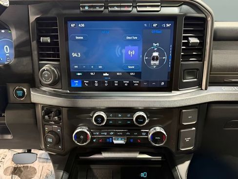 Used 2023 Ford F250 Platinum AWD/4WD image 22