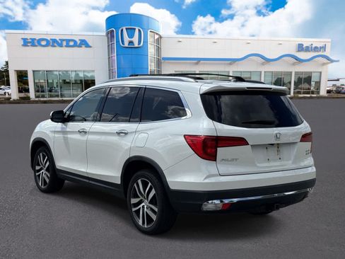 Used 2017 Honda Pilot Elite image 3