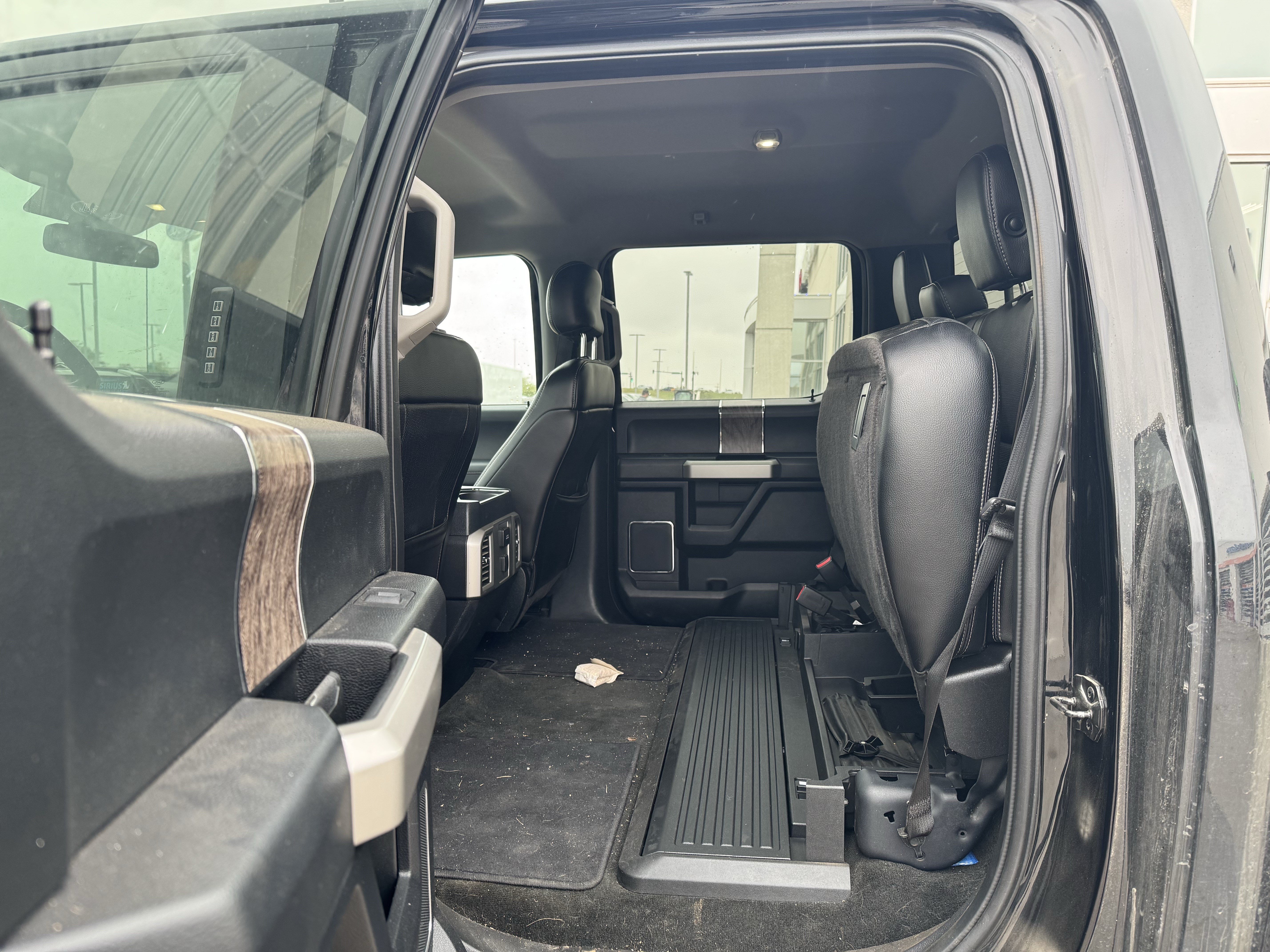 Used 2017 Ford F250 Lariat w/ Chrome Package AWD/4WD image 9