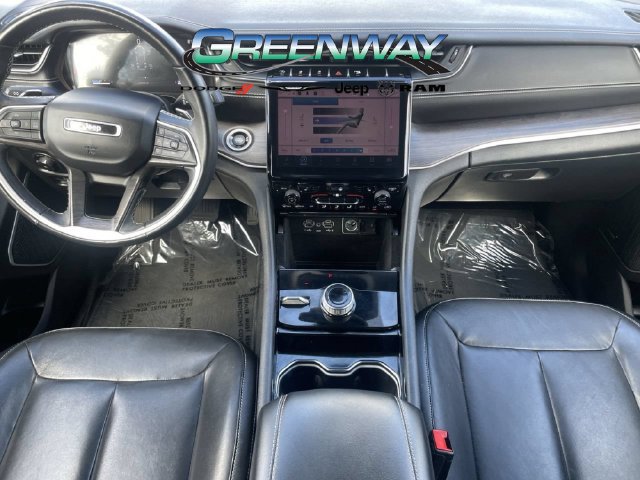 Used 2022 Jeep Grand Cherokee L Limited AWD/4WD image 15