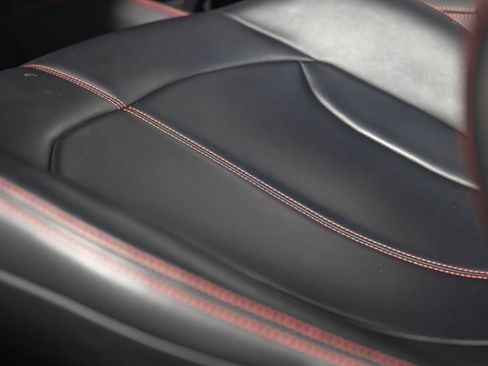 Certified 2021 Ferrari F8 Tributo RWD image 36