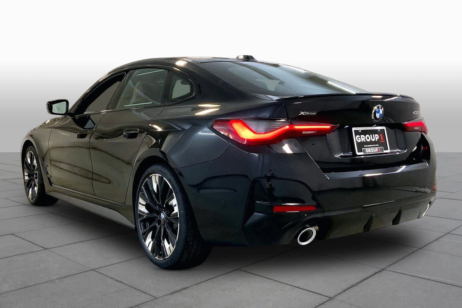 New 2026 BMW 430i xDrive w/ M Sport Package AWD/4WD image 12