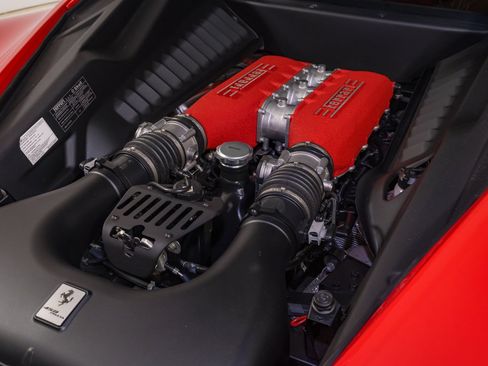 Used 2010 Ferrari 458 Italia Coupe RWD image 41
