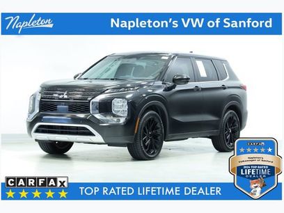 Used 2023 Mitsubishi Outlander SE