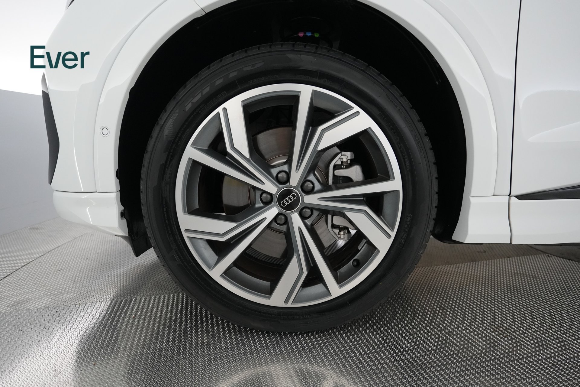 Used 2023 Audi Q4 e-tron Prestige w/ Black Optic Package AWD/4WD image 19