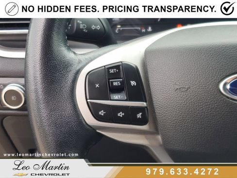 Used 2022 Ford Explorer XLT w/ Equipment Group 202A RWD image 22