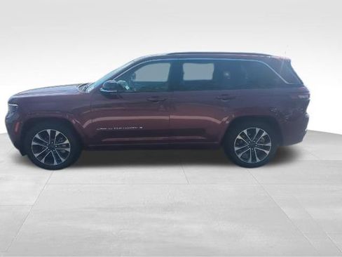 Used 2025 Jeep Grand Cherokee Overland w/ Adv Protech Group III AWD/4WD image 10