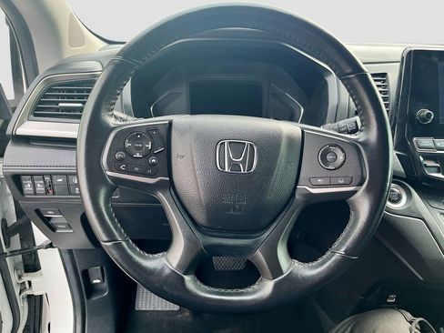 Used 2024 Honda Odyssey EX-L image 11