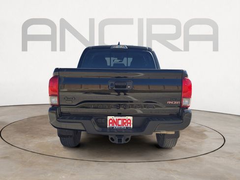 Used 2023 Toyota Tacoma 4x4 Double Cab image 9