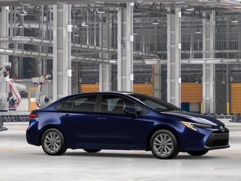 New 2026 Toyota Corolla LE FWD image 15