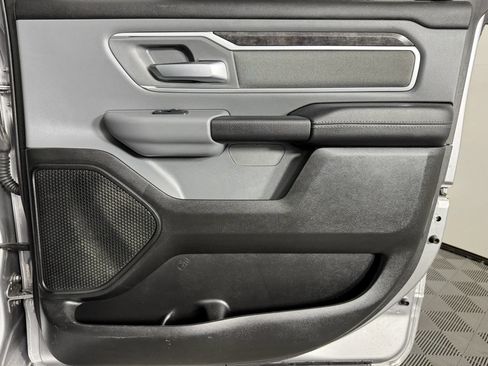 Used 2022 RAM 1500 Big Horn AWD/4WD image 40